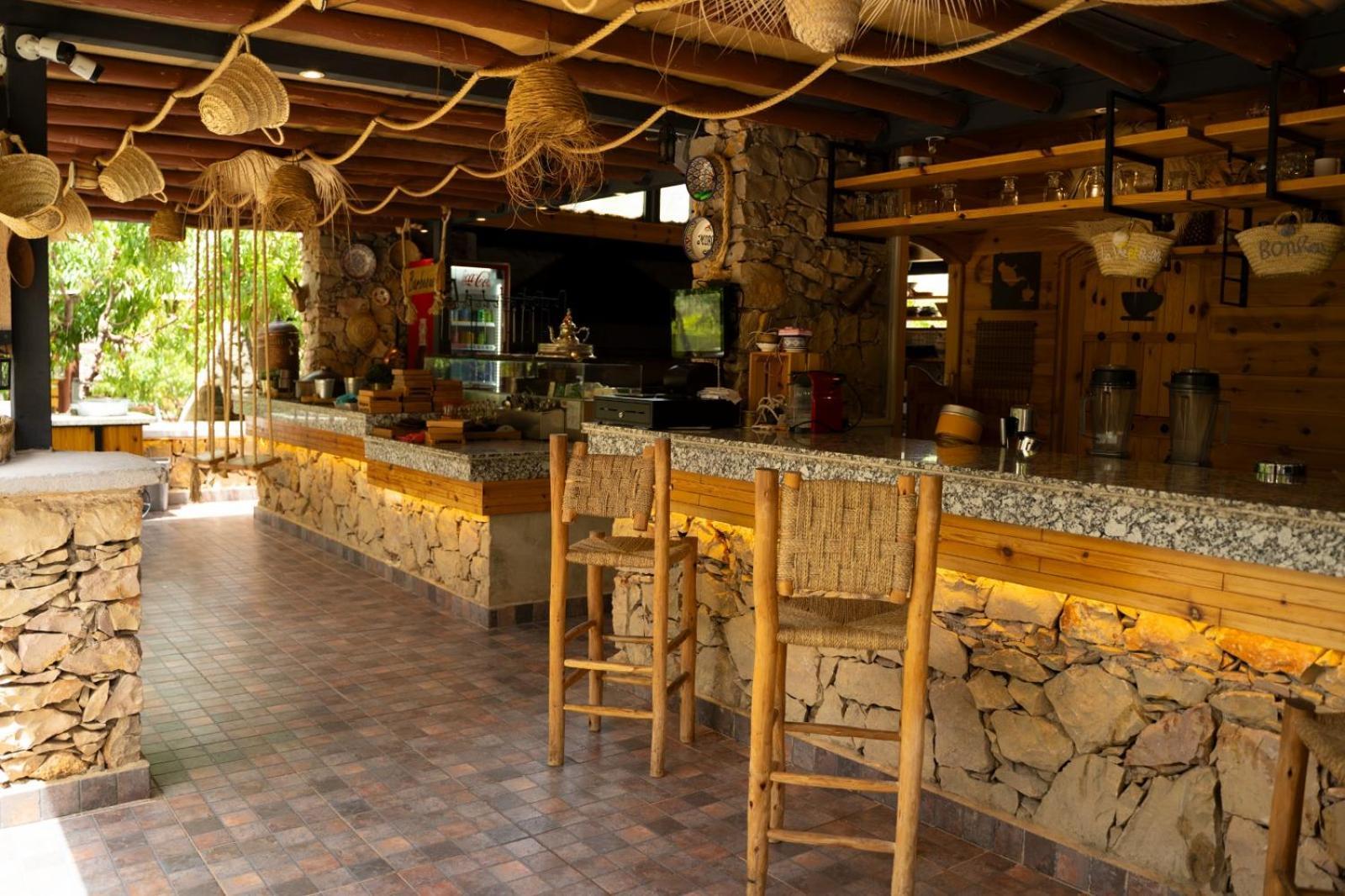 Riad Bella Montana Aïn Cheggag Buitenkant foto